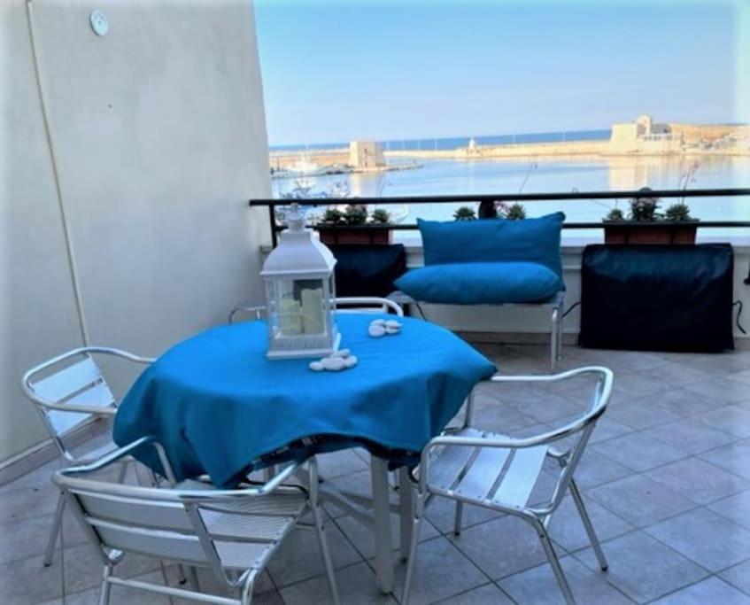 Emozioni Dal Porto Trani Exterior foto