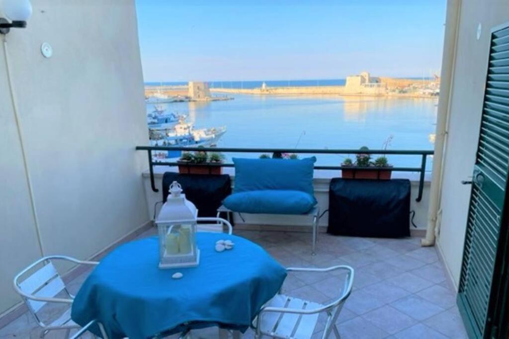 Emozioni Dal Porto Trani Exterior foto